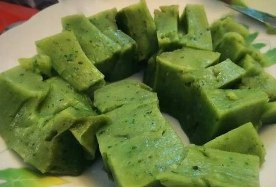  p>仙米冻是一种流行于江西 a target="_blank" href="/item/赣州