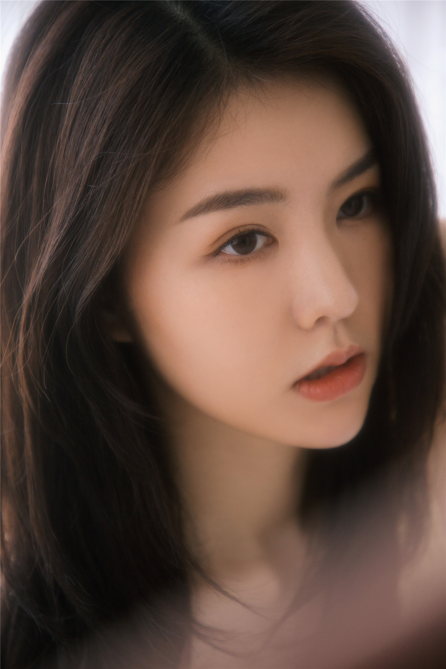  p data-id="gnbk6av9lt">李佳乐,中国内地影视女演员,2020年2月10日