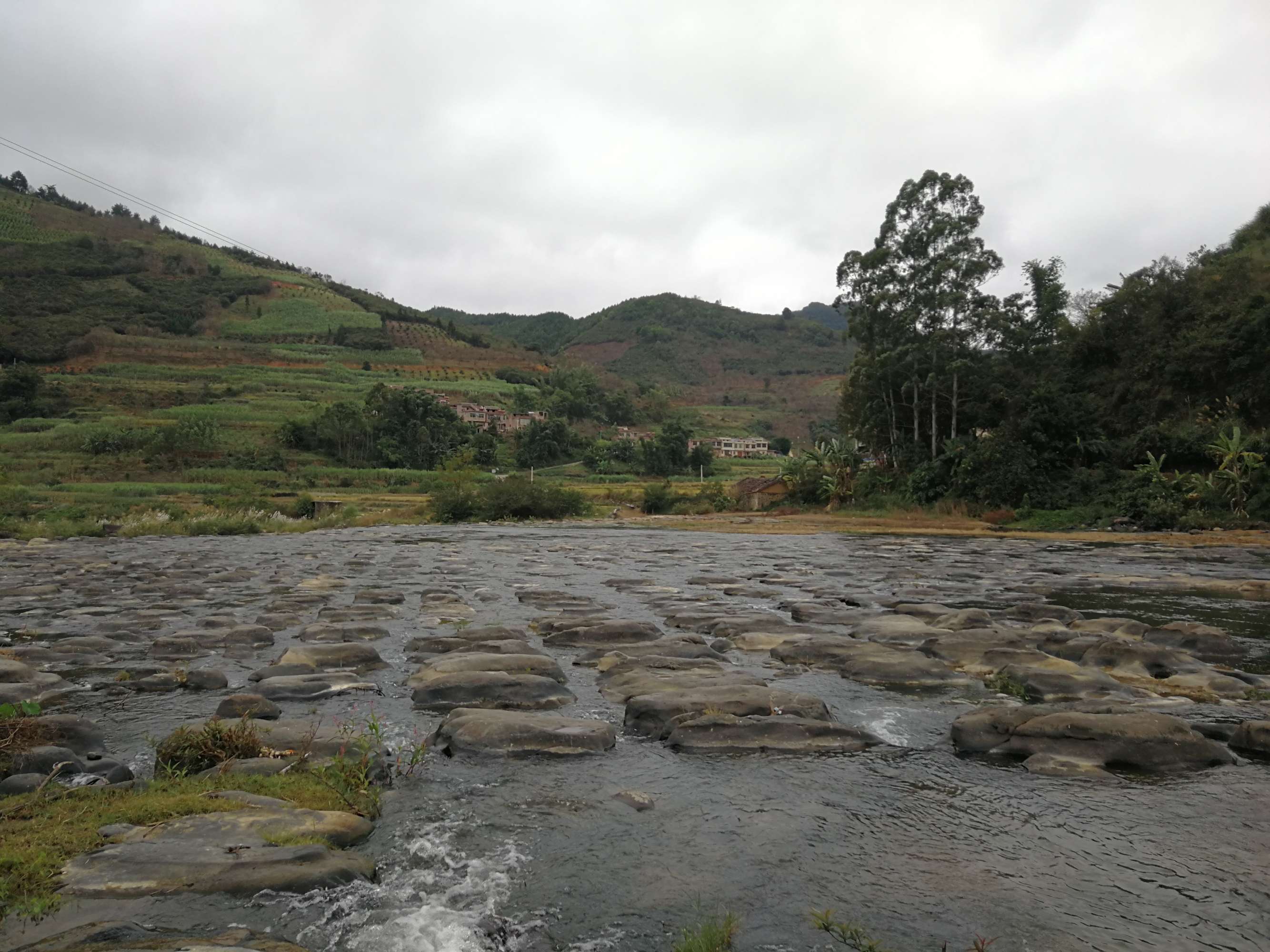 那拔镇,隶属于广西壮族自治区百色市田东县,地处<a target="