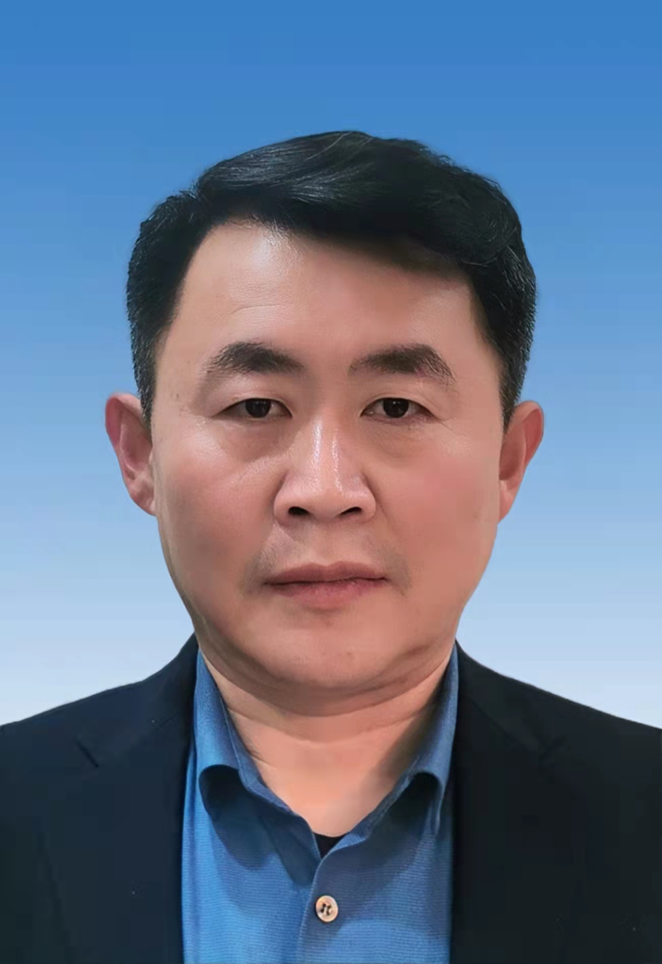  /p> p data-id="ton9eaqr632c">现任山东省烟台市招远市发改局党组