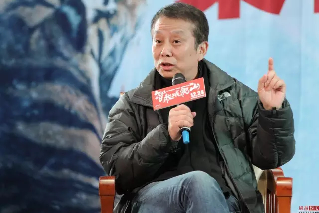 曾捧牛振华当东京影帝却拍主旋律赚疯！黄建新太堕落？_百科TA说