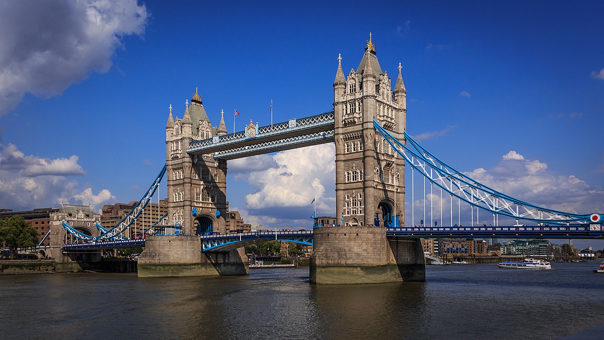  p>伦敦塔桥(tower bridge),是一座上开 a target="_blank" href="