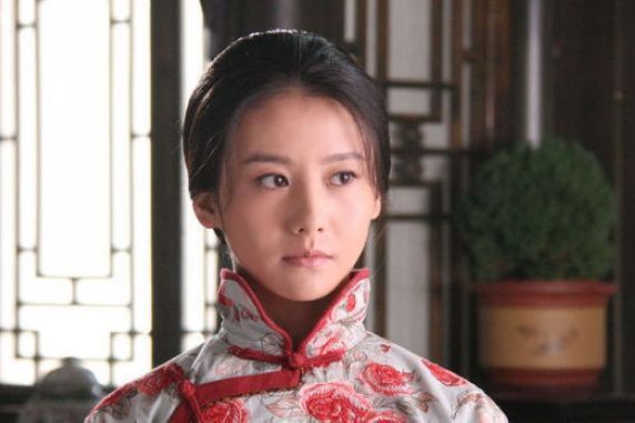  p>梅,女,《 a target="_blank" href="/item/花女的抗战/13131975"