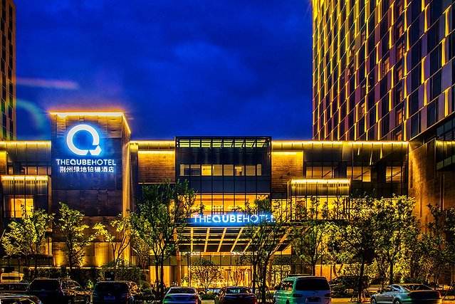 荆州绿地铂骊大酒店