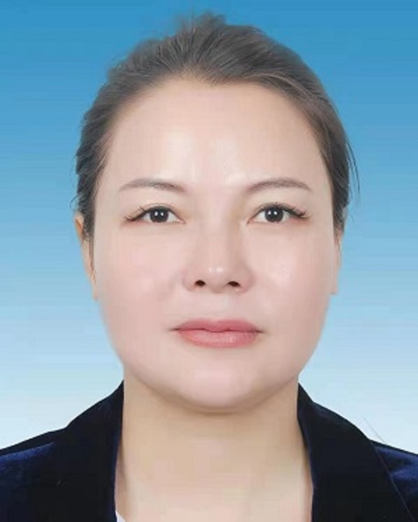 女,汉族,1980年8月生,云南 a target="_blank" href="/item/鲁甸