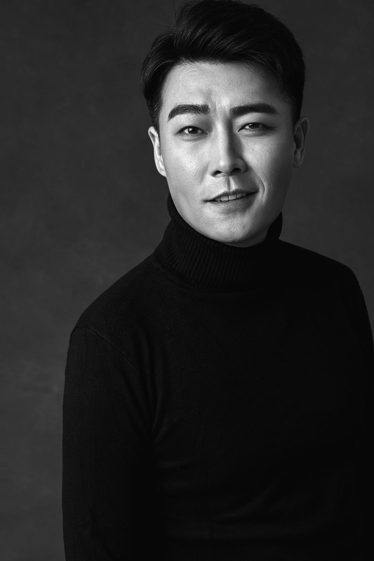  p>乔大韦,12月27日出生于北京 sup data-ctrid="2eo4ps2xoze">1 /sup