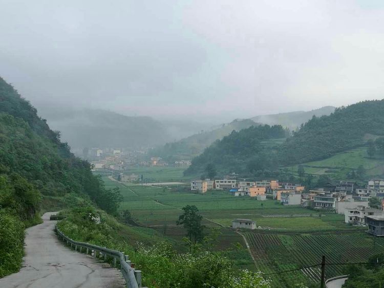  p>大同镇,隶属于重庆市彭水苗族土家族自治县,地处 a target="_blank