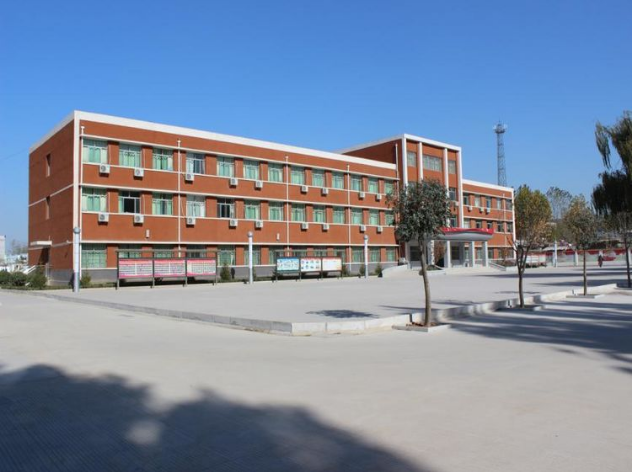 东平县东原实验学校