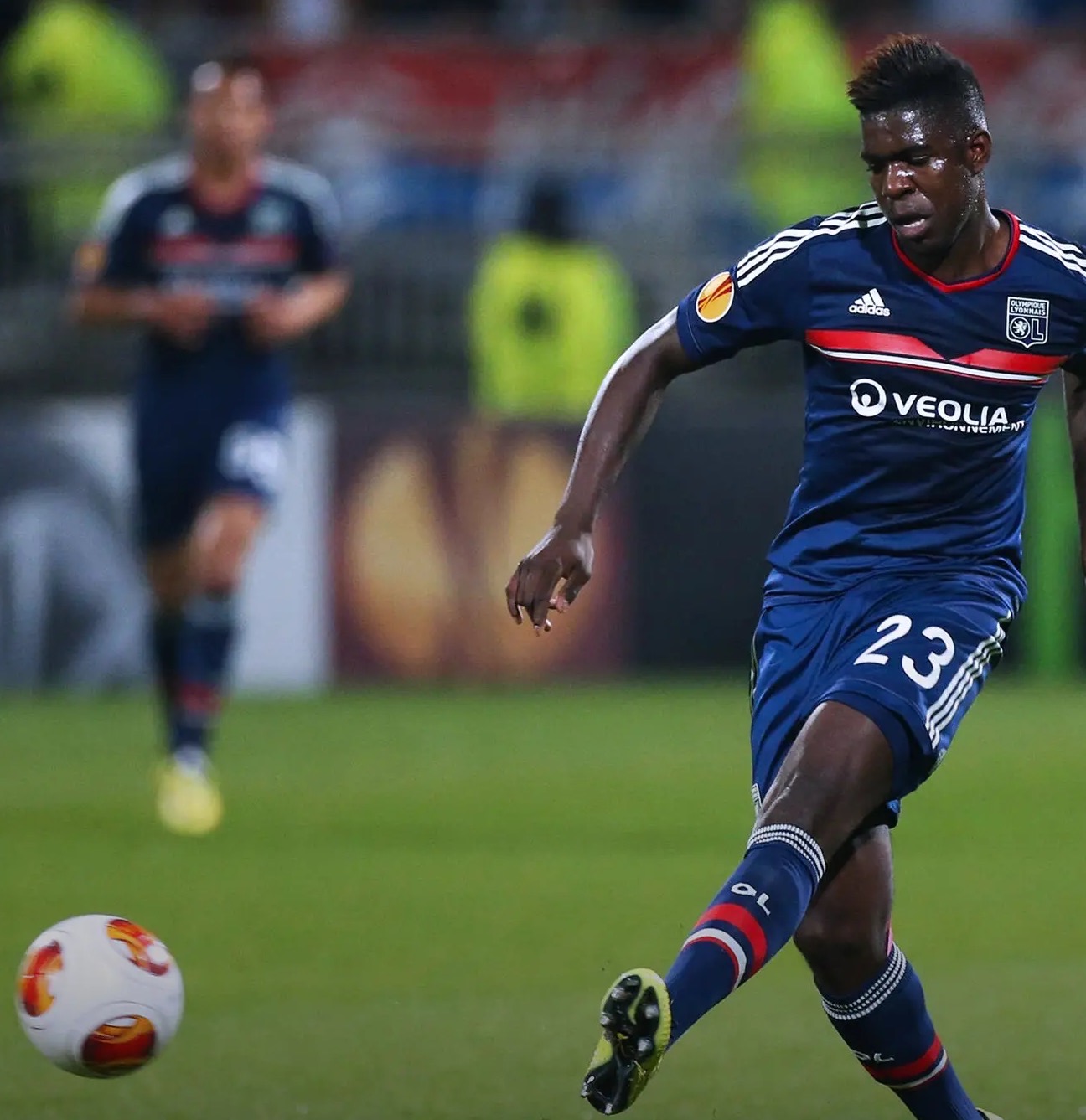  p>萨米埃尔·乌姆蒂蒂(samuel umtiti),全名萨米埃尔·伊夫·乌姆