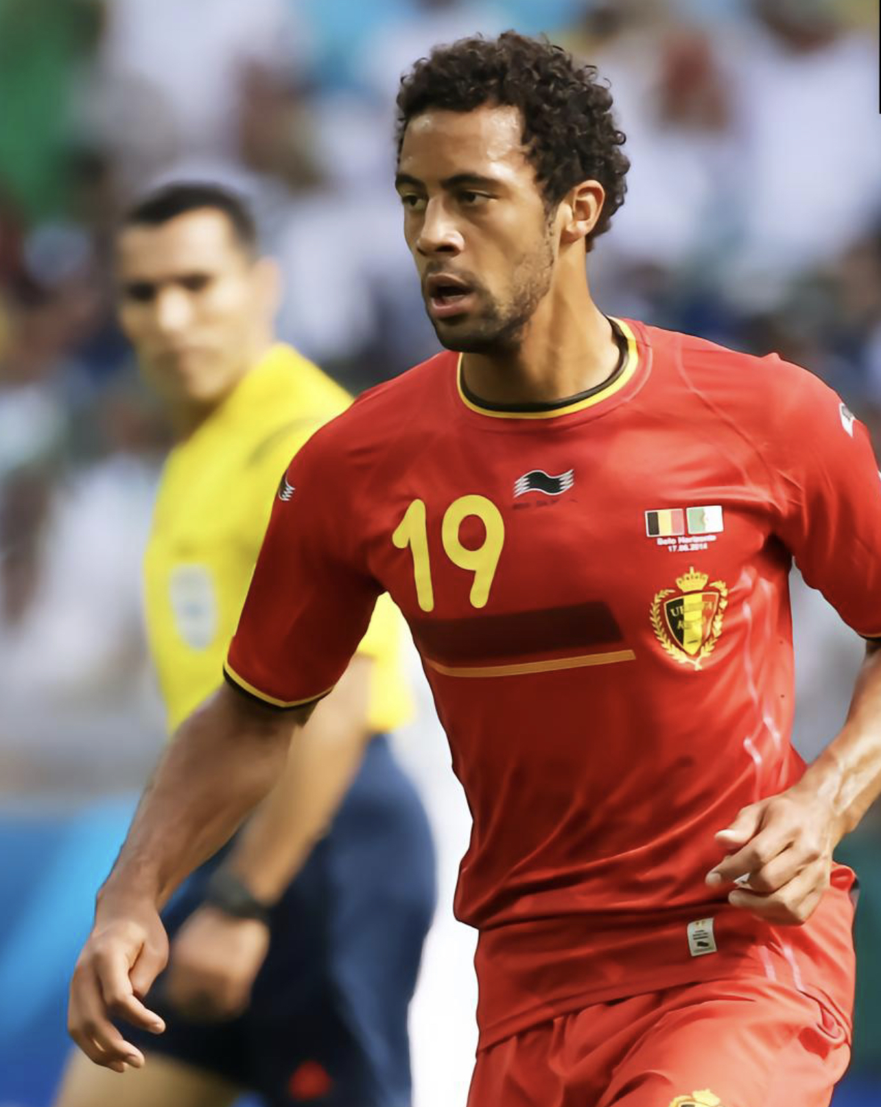  p>穆萨·登贝莱(mousa dembélé),全名穆萨·西迪·亚亚·登贝莱