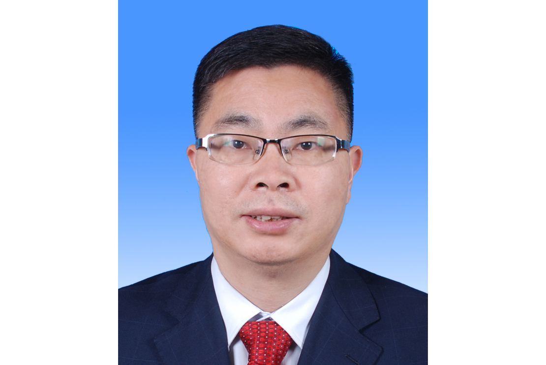 现任广东省韶关市新丰县委常委,县政府党组副书记,常务副县长