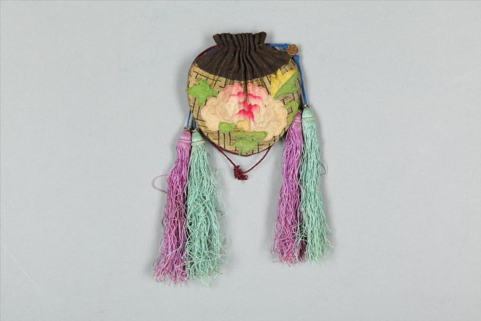 烟荷包的做法(旱烟袋的烟荷包)