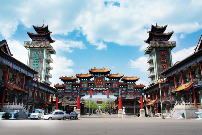 杏花村位于 a target="_blank" href="/item/山西">山西 /a>省汾阳市