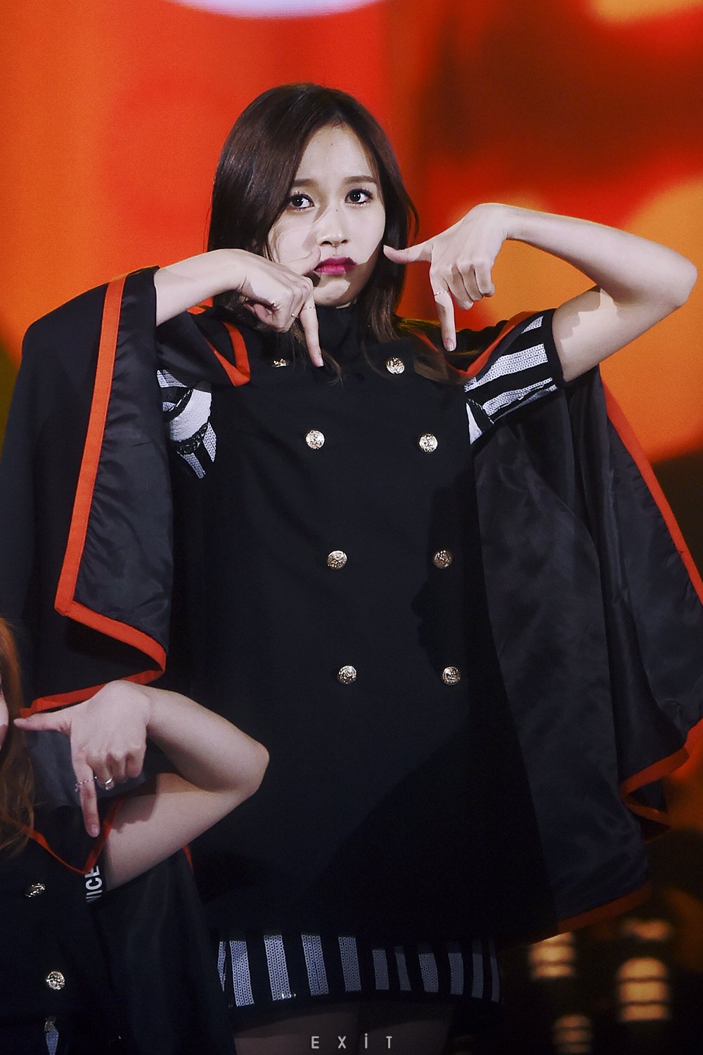  p>名井南(mina),1997年3月24日出生于美国得克萨斯州圣安东尼奥,日本