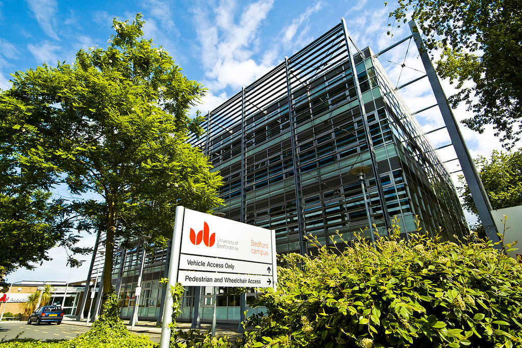 beds,贝大)又译 a target="_blank" href="/item/贝德福德郡/6853567"