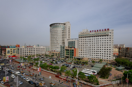  p>葫芦岛市中心医院位于辽宁省葫芦岛市连山区连山大街15号,占地面积