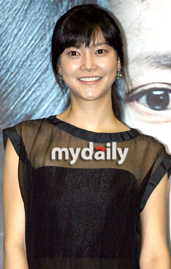  p>车艺莲(         ),1985年7月15日出生于韩国,韩国女演员,杂志模特