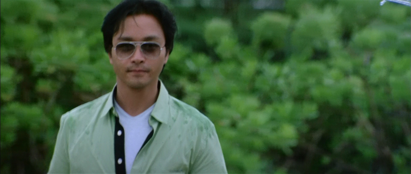  p>《红色恋人》是由 a target="_blank" href="/item/叶大鹰/7322578