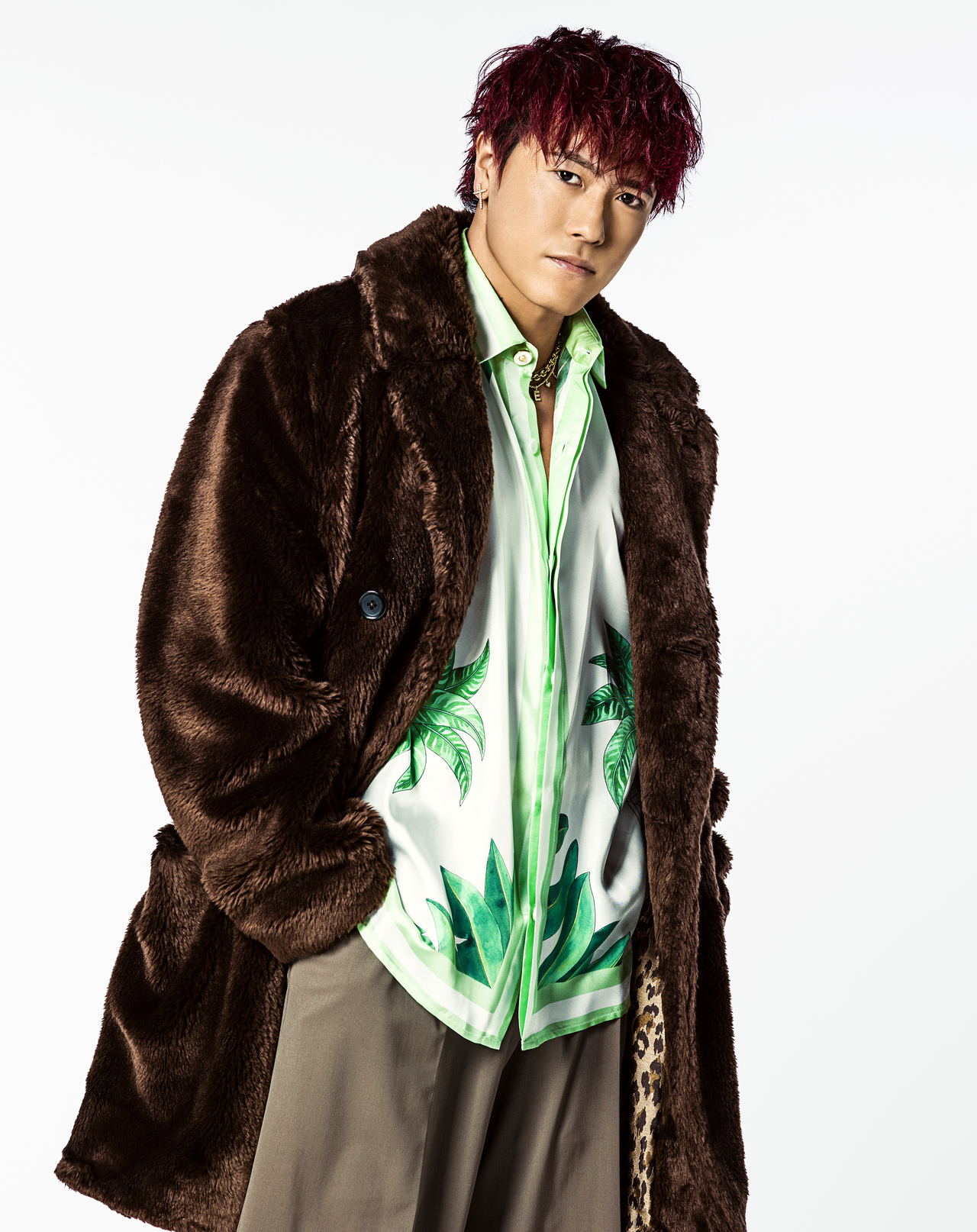 演唱组合,由 a target="_blank" href="/item/白滨亚岚">白滨亚岚 /a>