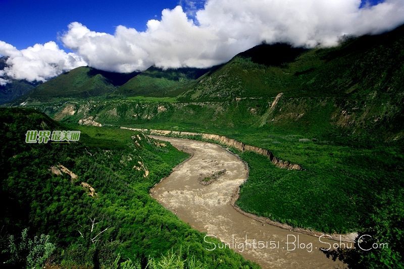 雅鲁藏布大峡谷