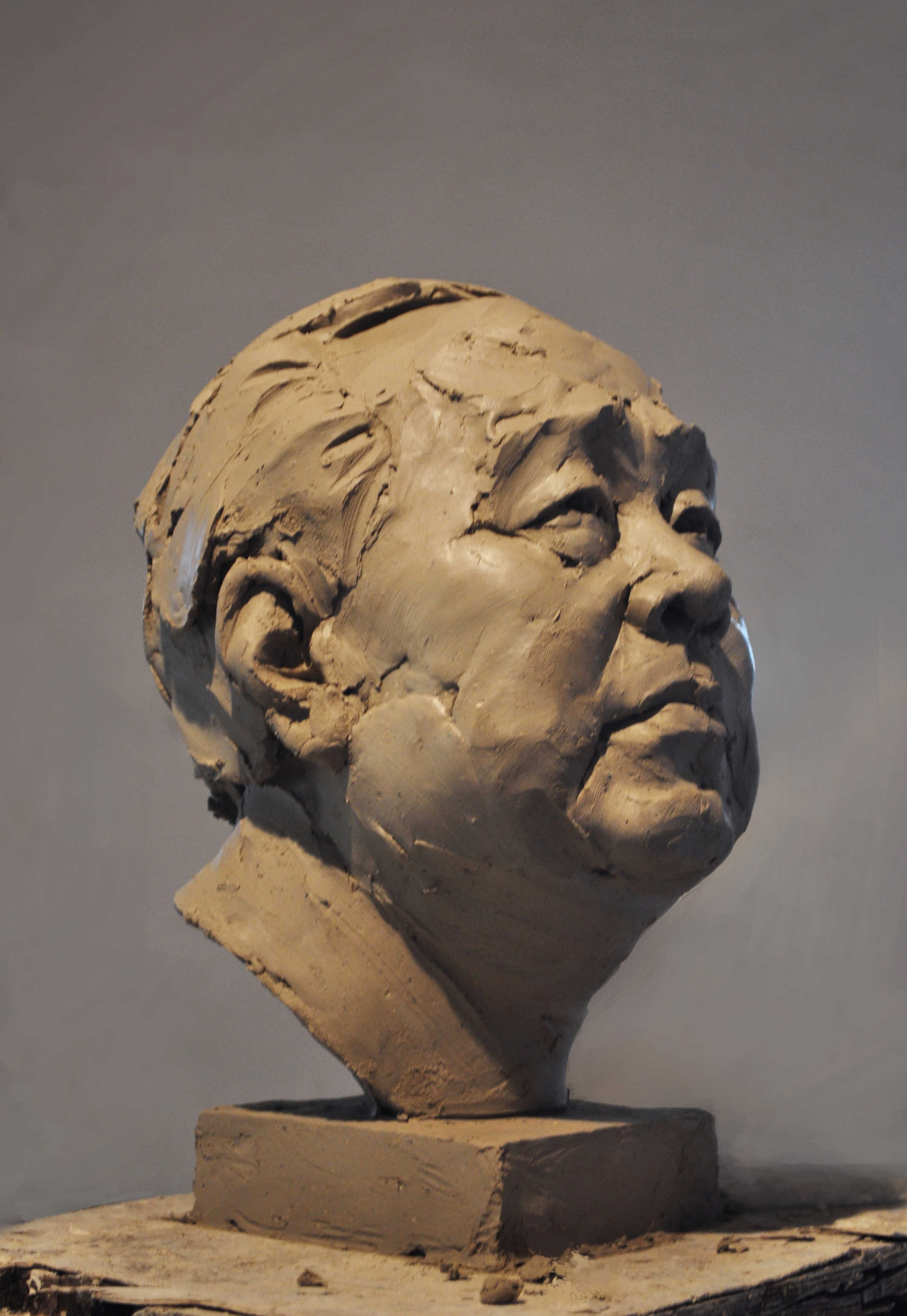 中国当代著名国家级雕塑大师,新中国国礼艺术大师,人民功勋艺术家