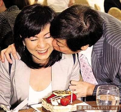  p>乐易玲(1959年-),现为 a target="_blank" href="/item/香港电视