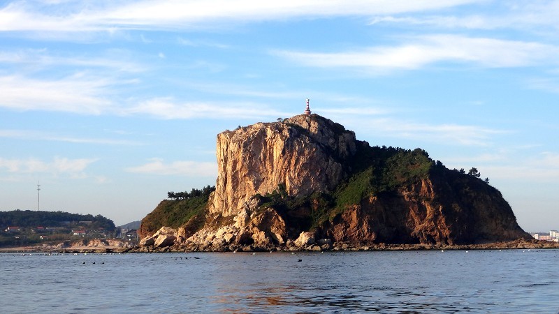  p>长海县,辽宁省大连市辖县,位于长山群岛,属于长白山山脉的延伸部分