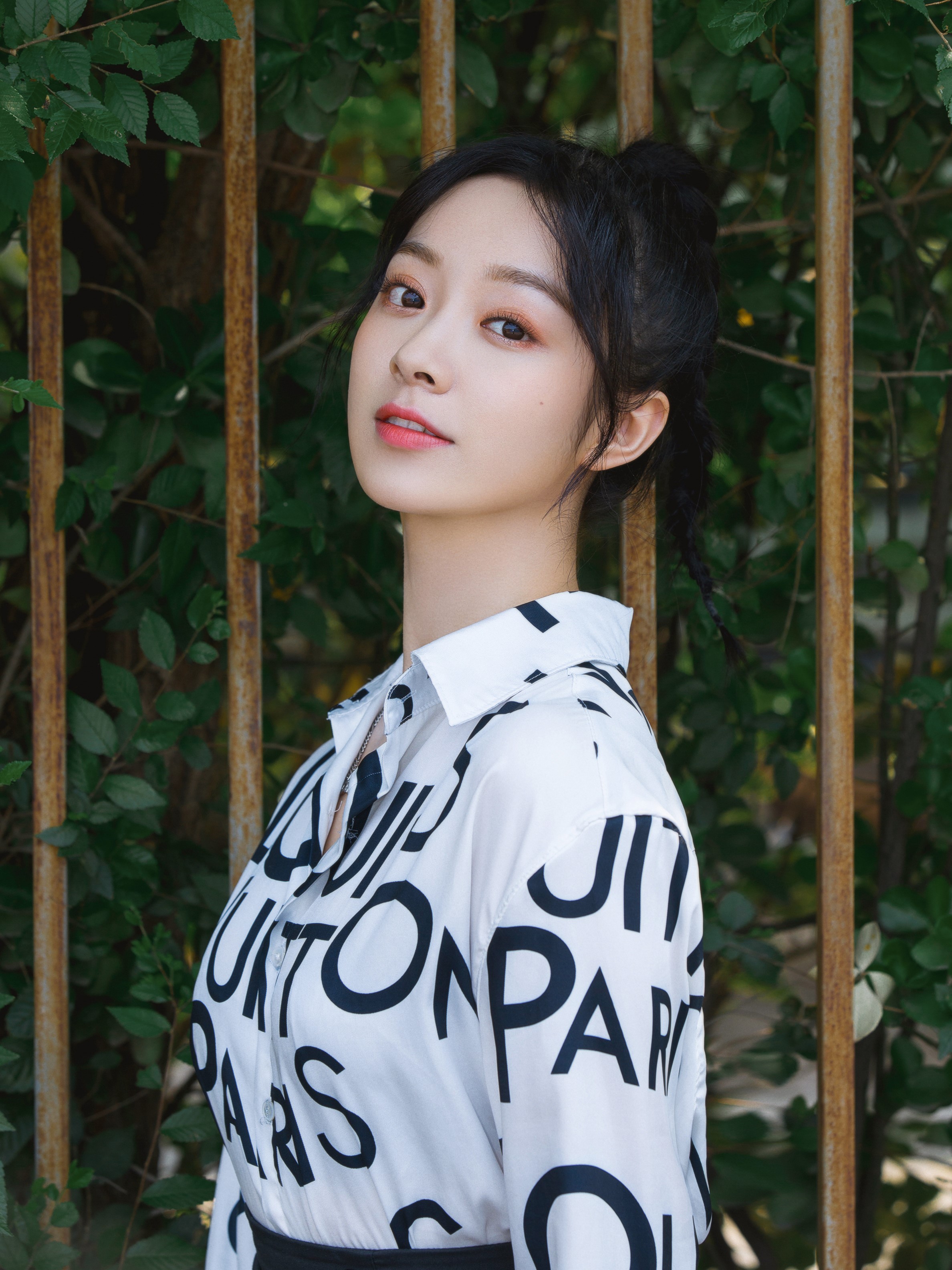 id="gncnh25mp7">徐好,1995年10月30日出生于江苏盐城,中国内地女演员