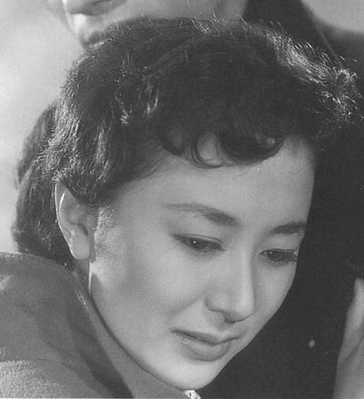  p>岸惠子,1932年8月11日出生于日本神奈川县横滨市.日本影视女演员.