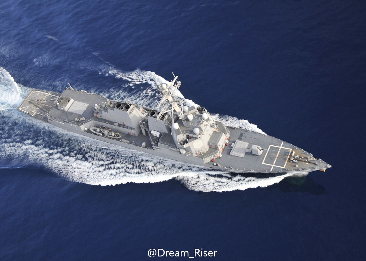 美国阿利.伯克级驱逐舰