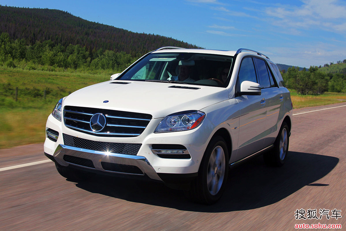 id="1064">奔驰 /a>ml是奔驰汽车的中大型 a href="#">suv /a>级别,其