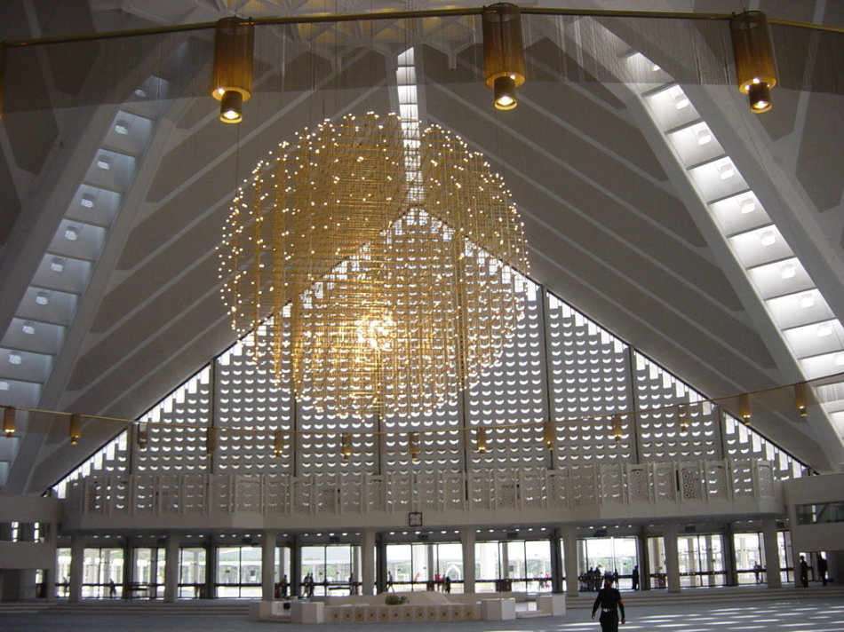 费萨尔大清真寺