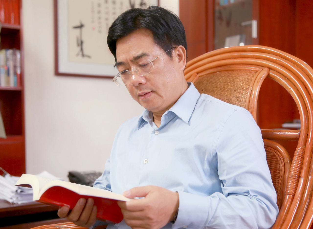 徐明