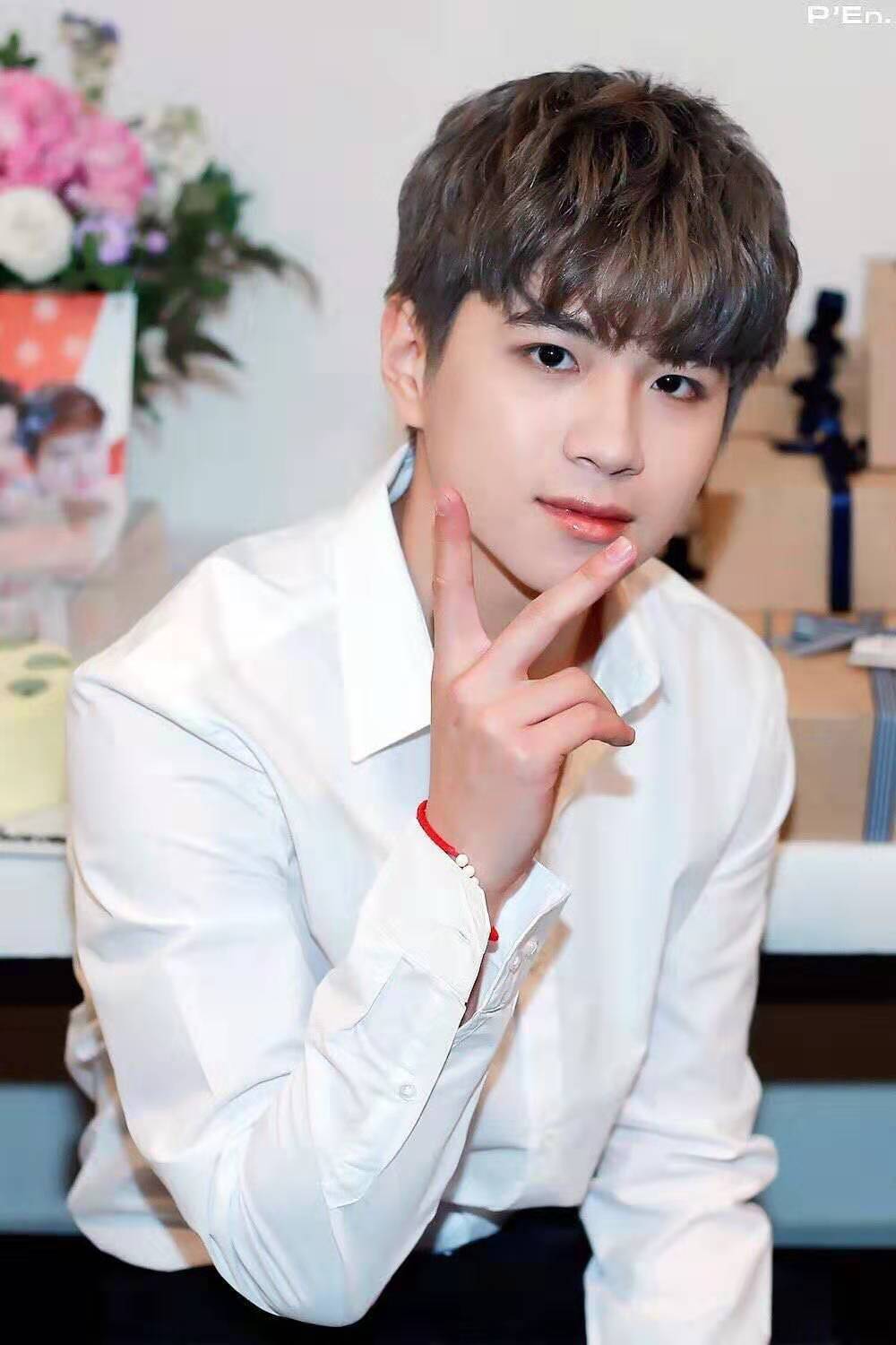  p>拉塔维·吉沃叻拉(plan),1997年2月19日出生于泰国,泰国男演员 