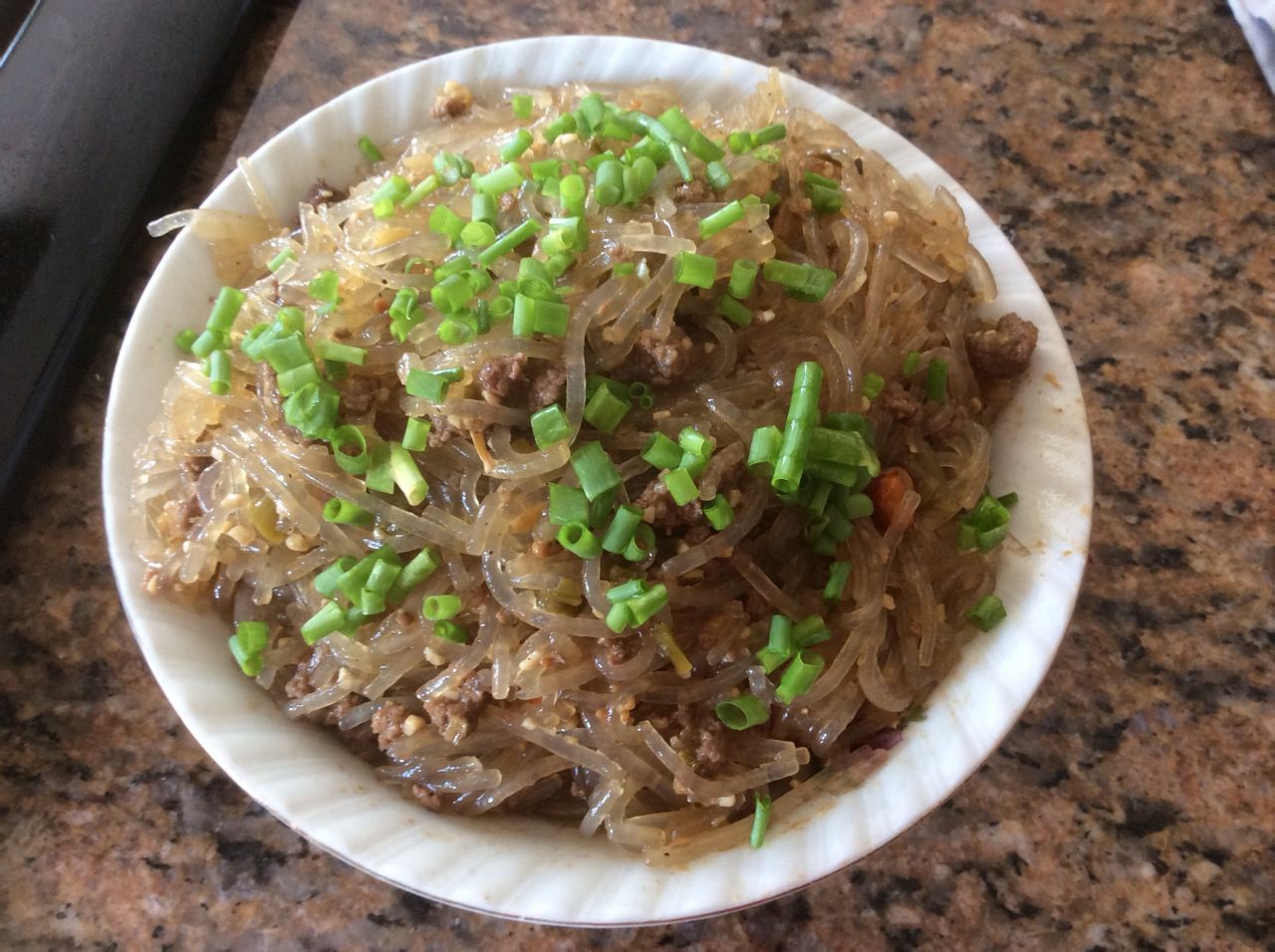 牛肉酱炒红薯粉