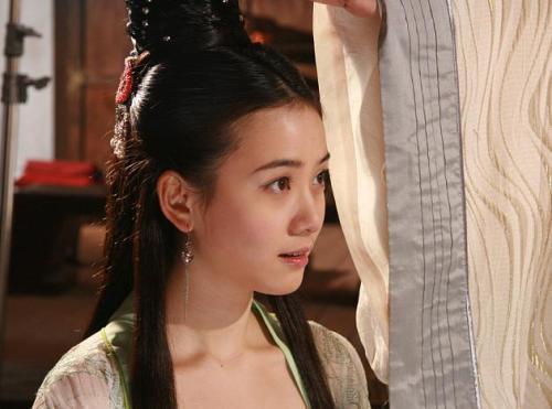  p>《封神榜之武王伐纣》是一部改编自《封神演义》的古装神话剧.