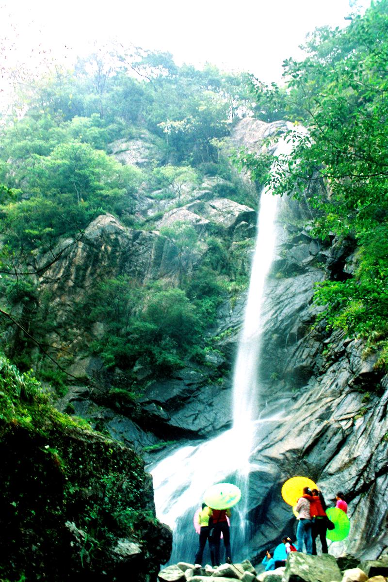  p>西峡县老君洞生态养生旅游区,位于 a target="_blank" href="/item