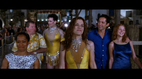  p>《选美俏卧底》总共有两部,第一部于 2000年12月22日在美国正式