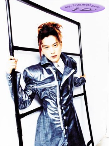 文诚熏(         ),男,韩国组合 a target="_blank" href="/item/nrg"