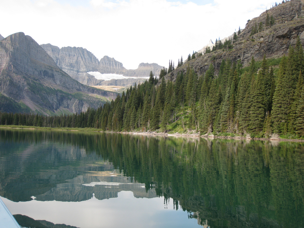  p>美国冰川国家公园(glacier national park)位于美国蒙大拿州北部