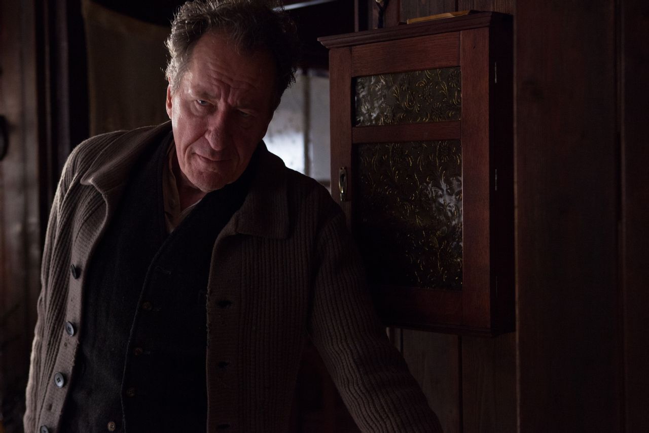  p>《偷书贼》由 a href="#">布莱恩·派西维尔 /a>执导的剧情片, a