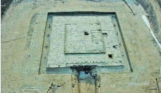 定陶王墓地(王陵)2013年被列为第七批国家重点文物保护单位. /p>