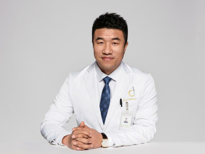  p data-id="gnb9rl2pr7">王东,男,外科专业执