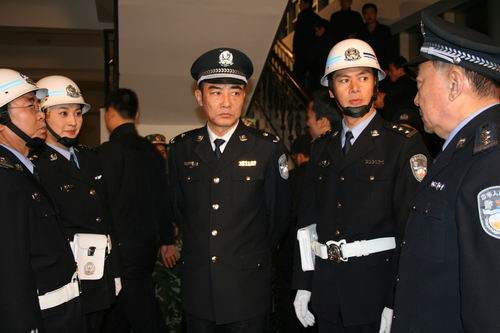 警中警之兄弟
