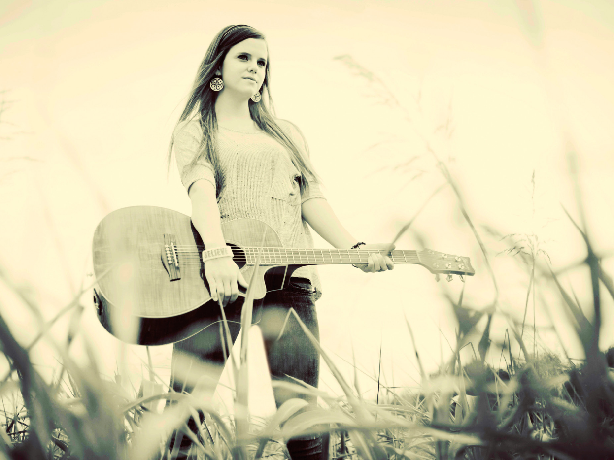  p>蒂芬妮·沃德(tiffany alvord)是一位来自美国加利福利亚的翻唱