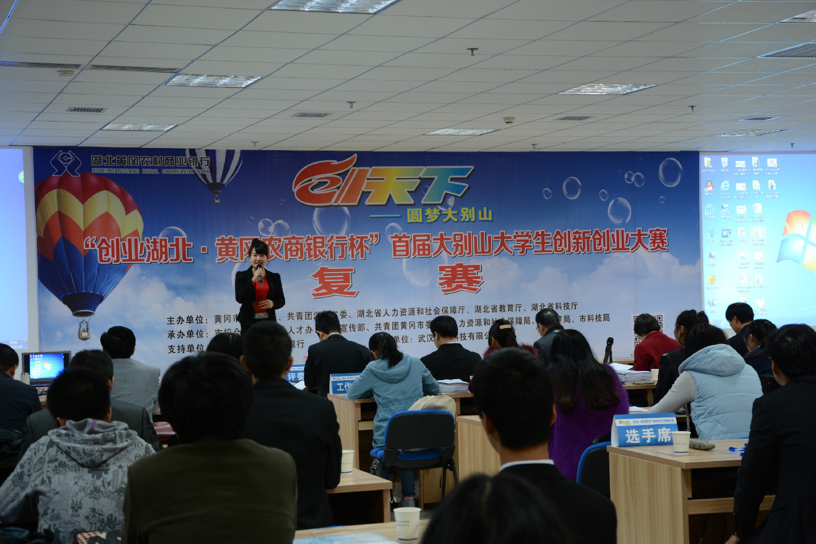 武汉大学门户信息_武汉纺织大学信息门户_上海应用技术大学信息门户