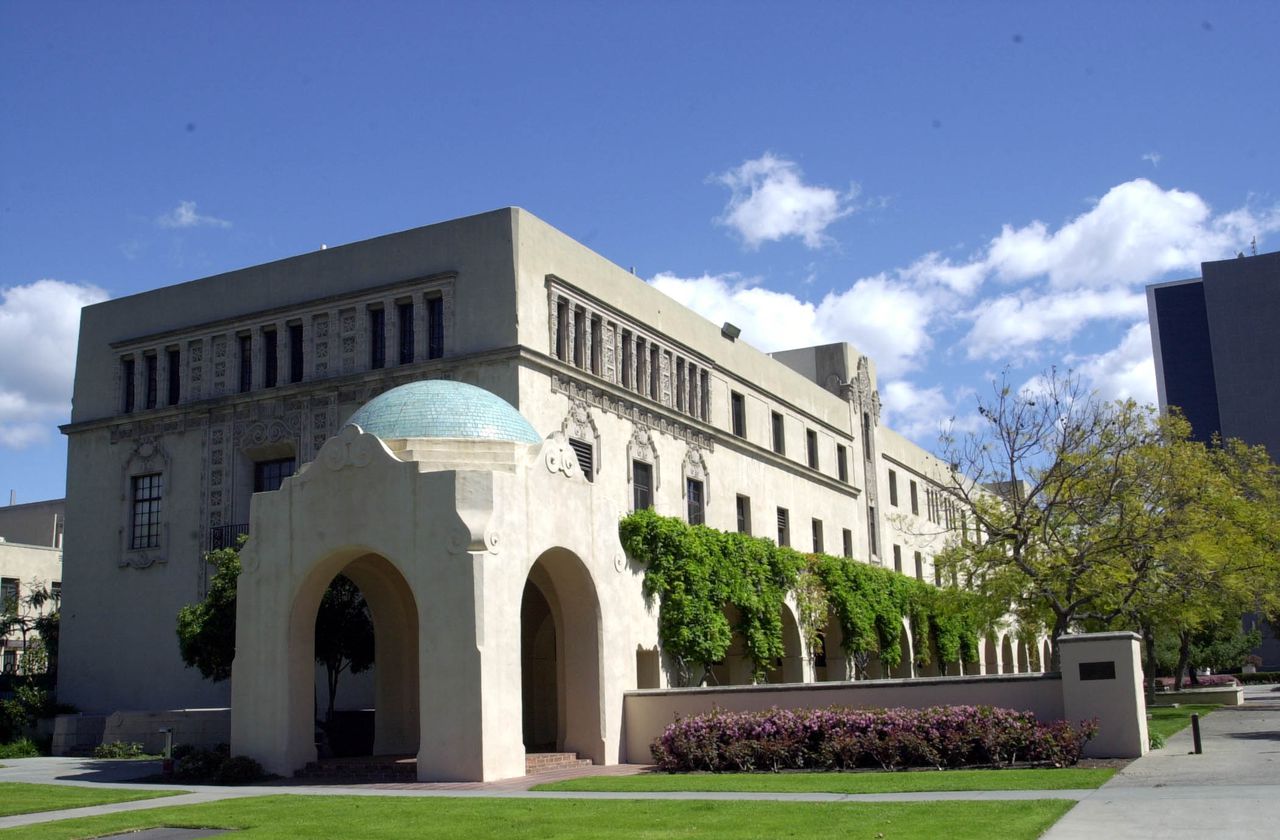  p>加州理工学院(california institute of technology ,简称:caltech