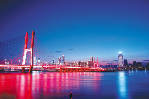 南昌新八一大桥