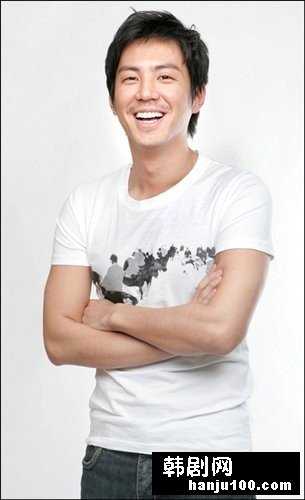  p>崔元英(won-young choi),1976年1月10日出生于韩国,是一名演员