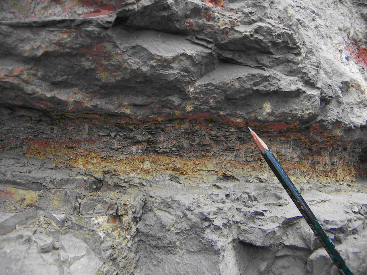 id="1137403">陆源区 /a>母岩经物理风化或机械破坏而形成的碎屑物质